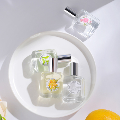 Icicle Osmanthus Eau de Parfum, a niche fragrance inspired by the Xiao Cheng Osmanthus Queen, long-lasting and suitable for students.