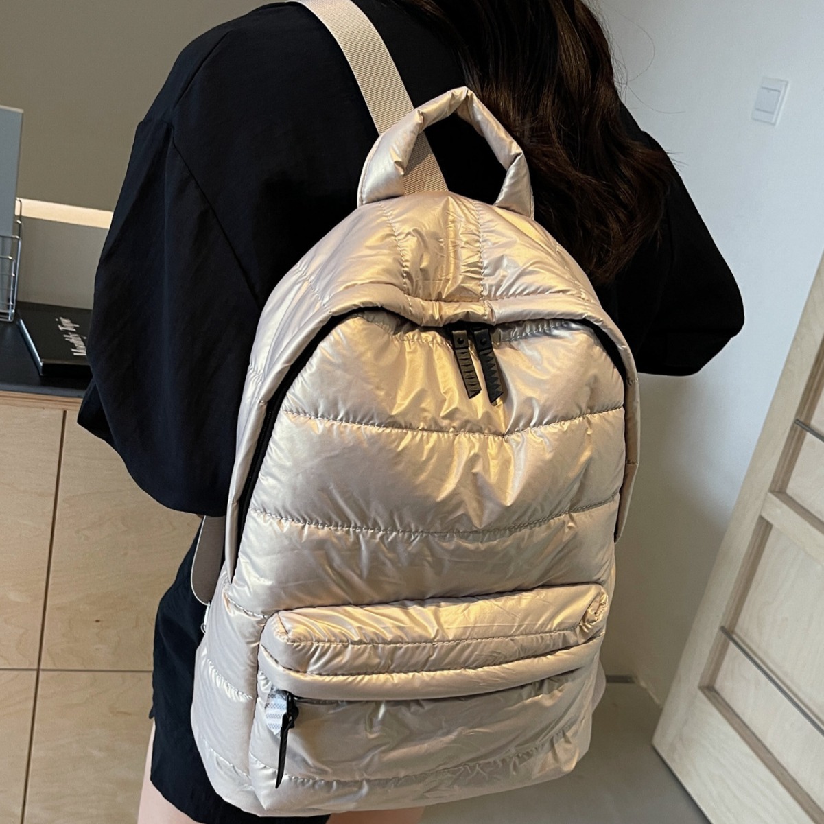 Bolsa de algodón ligera transfronteriza coreana de gran capacidad, nueva mochila popular, mochila de algodón espacial casual de mujeres