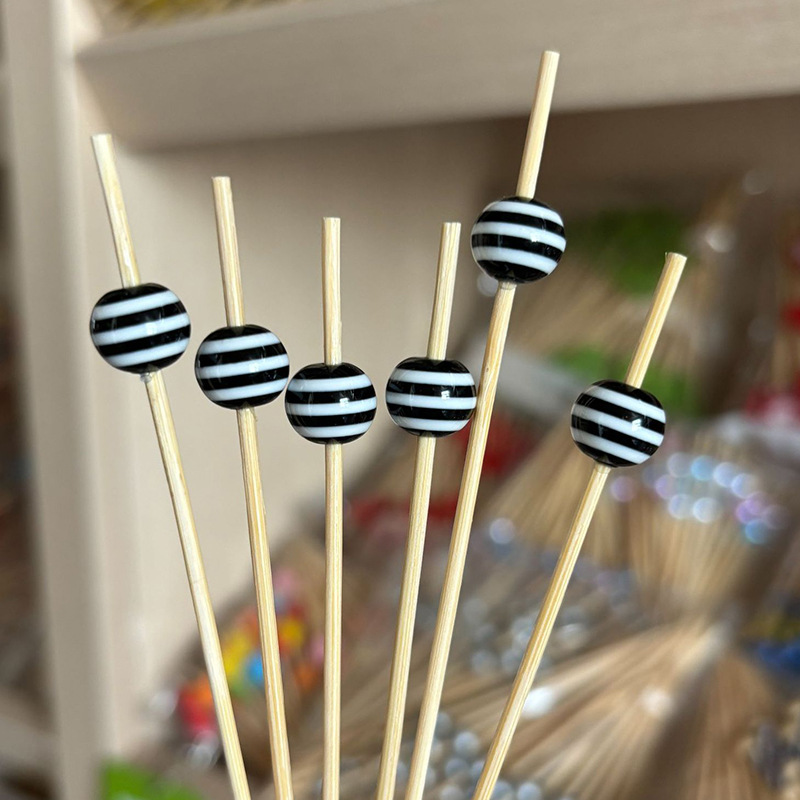 Nuevo producto decoración palo de bambú 100 piezas/paquete de fruta de dibujos animados lindo palo de bambú palo de hamburguesa palo de cóctel palo de bocadillo Amazon