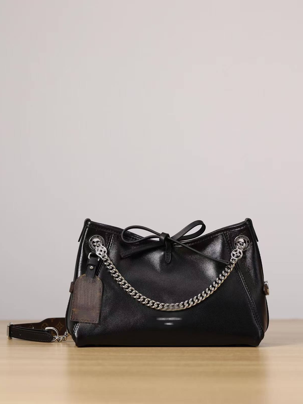 Home High Quality Carryall BB Floral Metal Chain Sheep Leather Hand…