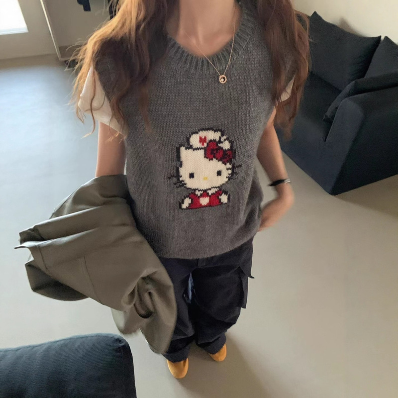 Gray Hello Kitty Sweet Knitted Vest for Women to Wear Early Autum Loose Waistcoat Sleeveless Layered Sweater