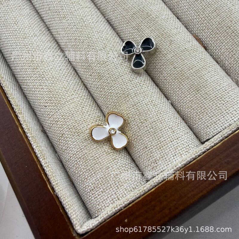 Clover Small Buttons Fashion Versatile Buttons Alloy Hand-Sewn Buttons for Jackets Shirts Clothes with Small Chanel-Style Buttons