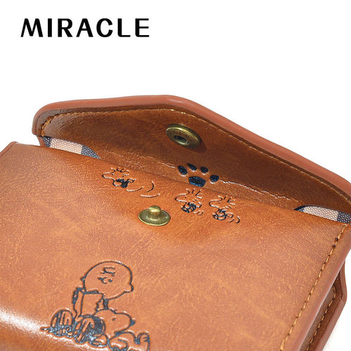 Japanese magazine appendix cute Snoopy men and women universal three-fold PU leather short wallet cartoon zero wallet 