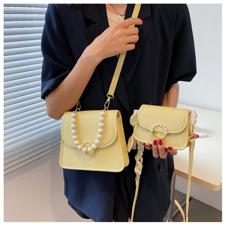 Wholesale Accessories Geometric Pearl Chain Messenger Bag Nihaojewelry display picture 116