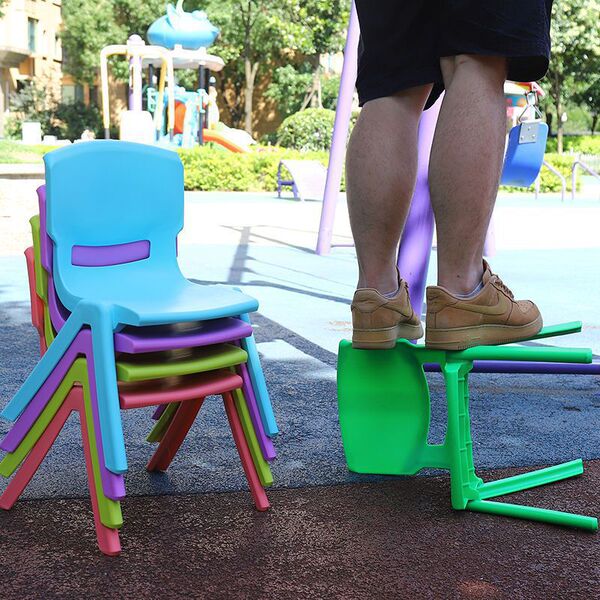 Plastic children's highchair for home use for kindergarten