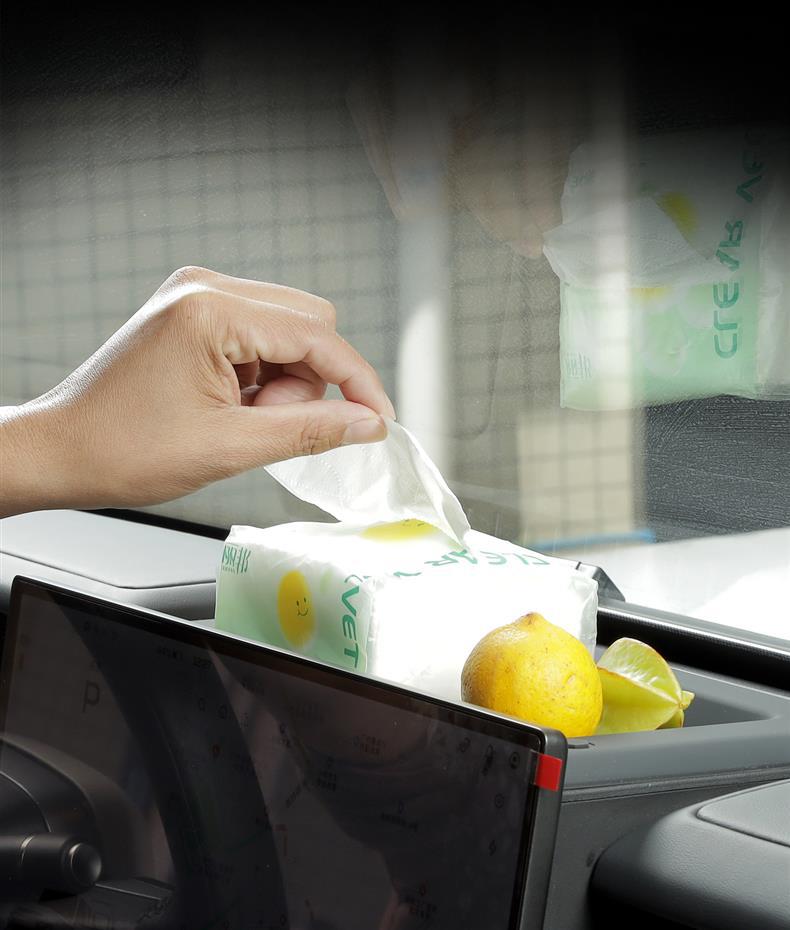 Suitable for Icar V23 Dashboard Silicone Mat, In-Car Nfc Anti-Slip Mat, Rear Storage Anti-Dirt and Dust-Proof Protection
