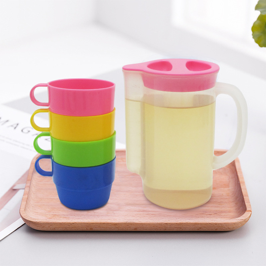 Hervidor de agua fría transfronteriza, una olla de jugo de plástico doméstico, cuatro tazas, conjunto de hervidor de agua transparente sellado resistente a altas temperaturas, regalo