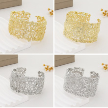 热卖新款跨境欧美时尚简约气质百搭镂空花型手环夸张宽版开口手镯