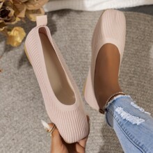 2024�ļ���֯����ЬŮ��ͷǳ�ڱ���һ�ŵŶ���Ь2026�ļ�����͸��