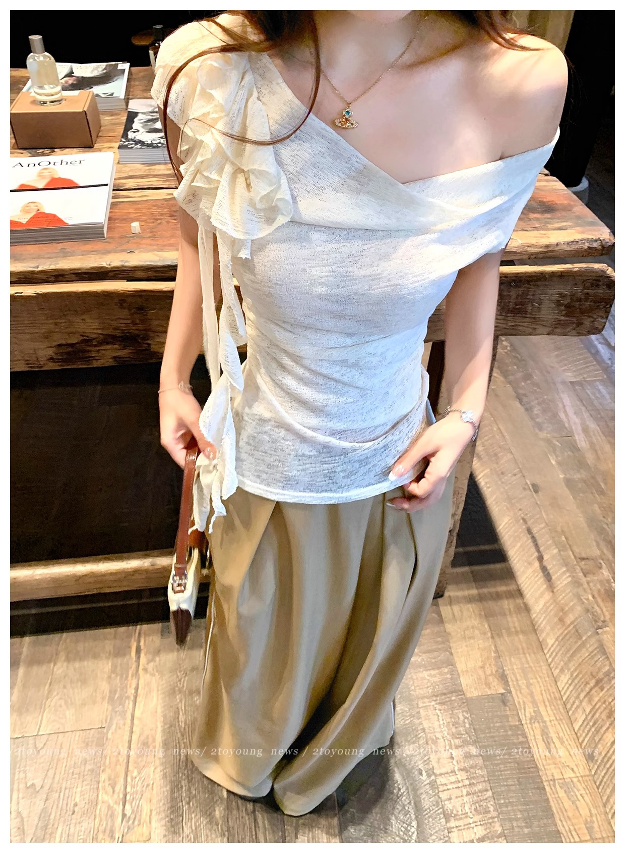 Asymmetric Ruffled Slim Tank Top