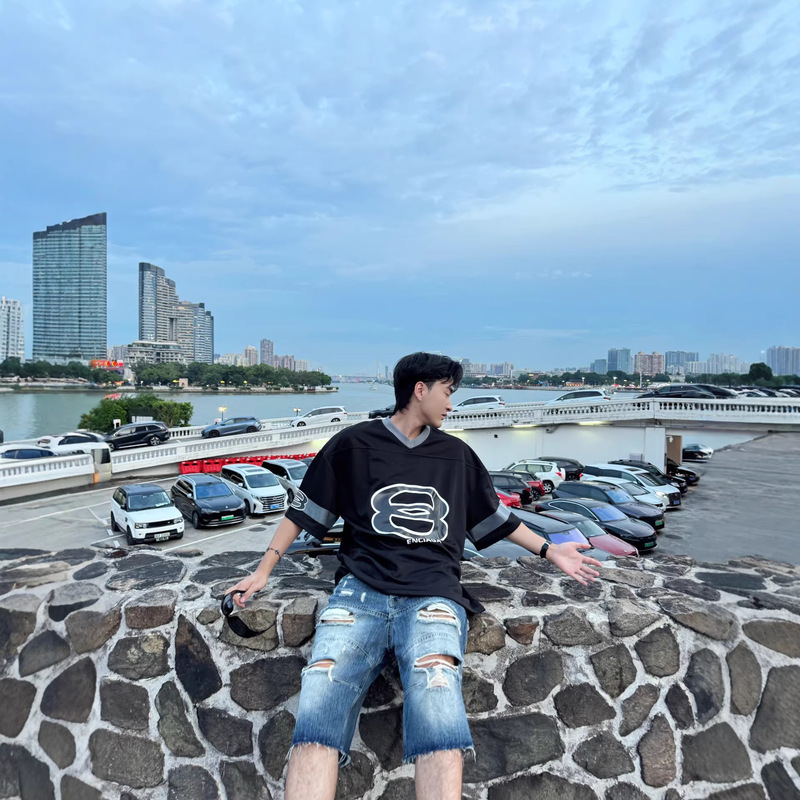 High-End Version of Our Brand's Paris-Style Double-Ring Number 25 Printed Short-Sleeve Loose Drop-Shoulder Unisex T-Shirt with a Loose V-Neck for Tennis High-End Version of Our Brand's Paris-Style Double-Ring Number 25 Printed Short-Sleeve Loose Drop-Shoulder Unisex T-Shirt with a Loose V-Neck for Tennis