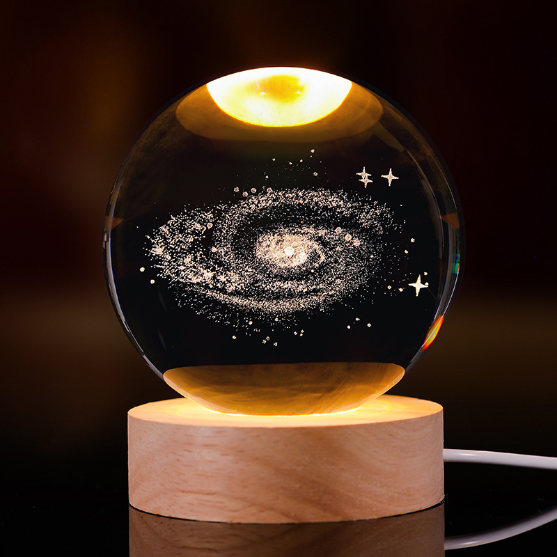 Bola de cristal luminosa lámpara de noche 3D esculpida estrella base de madera sólida regalo de cumpleaños decoración de escritorio creativa