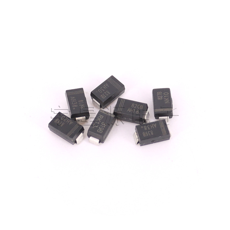 1SMA5931BT3G 1.5W 18V 贴片稳压二极管 DO-214AC 封装 SMA