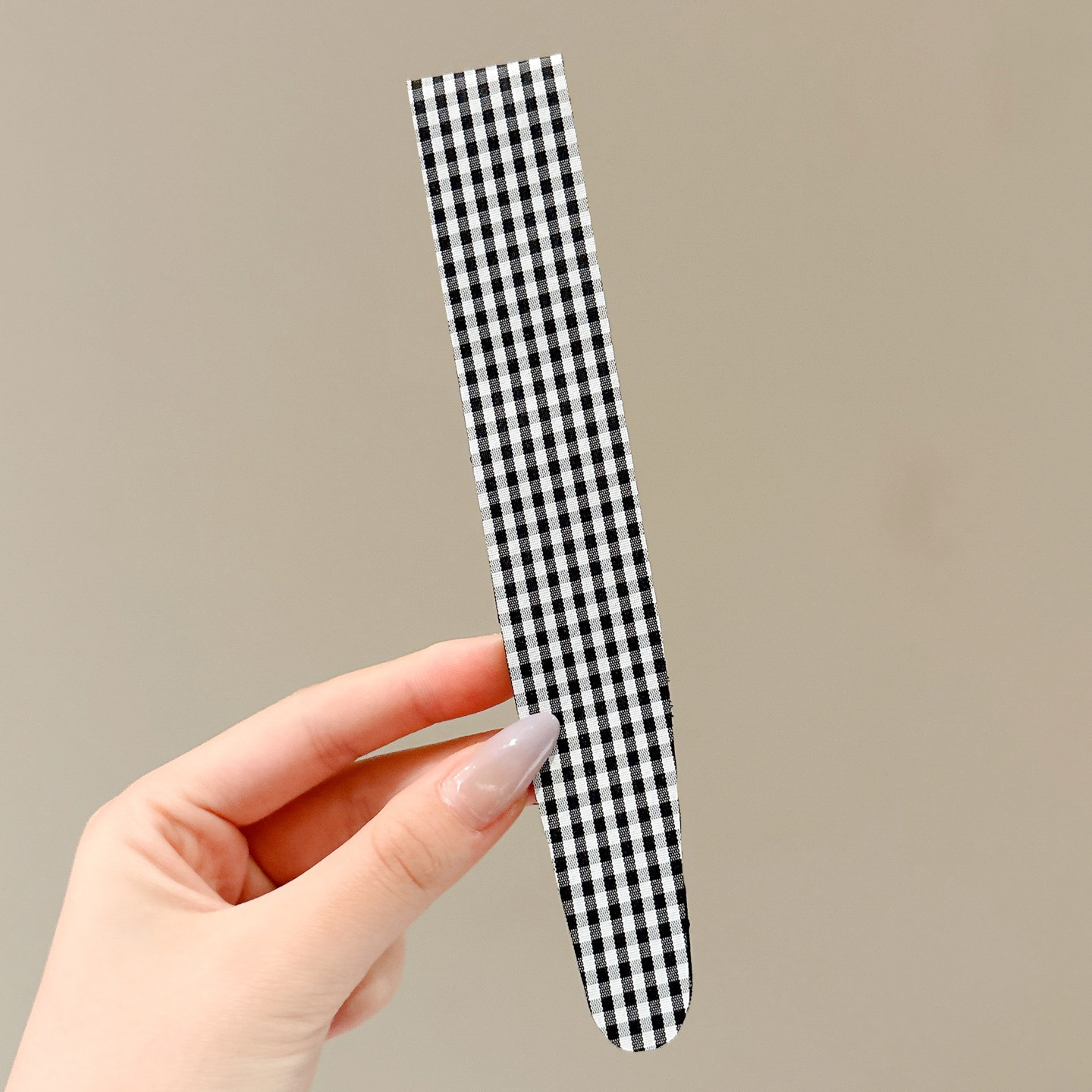 Velcro clip para el cabello rotos clip para el cabello de la red de mujeres con el mismo estilo de verano fuera clip delgado frente pequeña margarita mujer