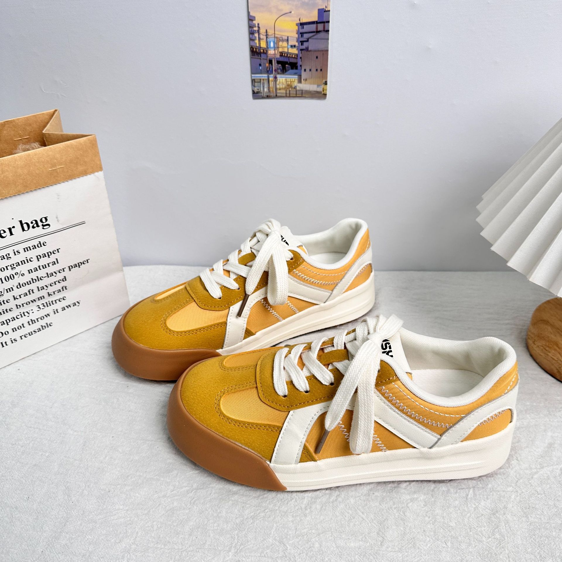 6644 retrógrado nicho de fondo grueso zapatos de entrenamiento de estilo alemán 2025 primavera nuevo lienzo de mujer zapatos deportivos elevados zapatos de skate