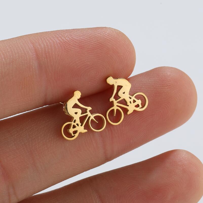 Wedding, Daily Occasion 304 Stainless Steel Material PVD Coated Real Gold Plated Star Moon Wings Titanium Steel Fashion Waterproof Non Tarnish Ear Studs