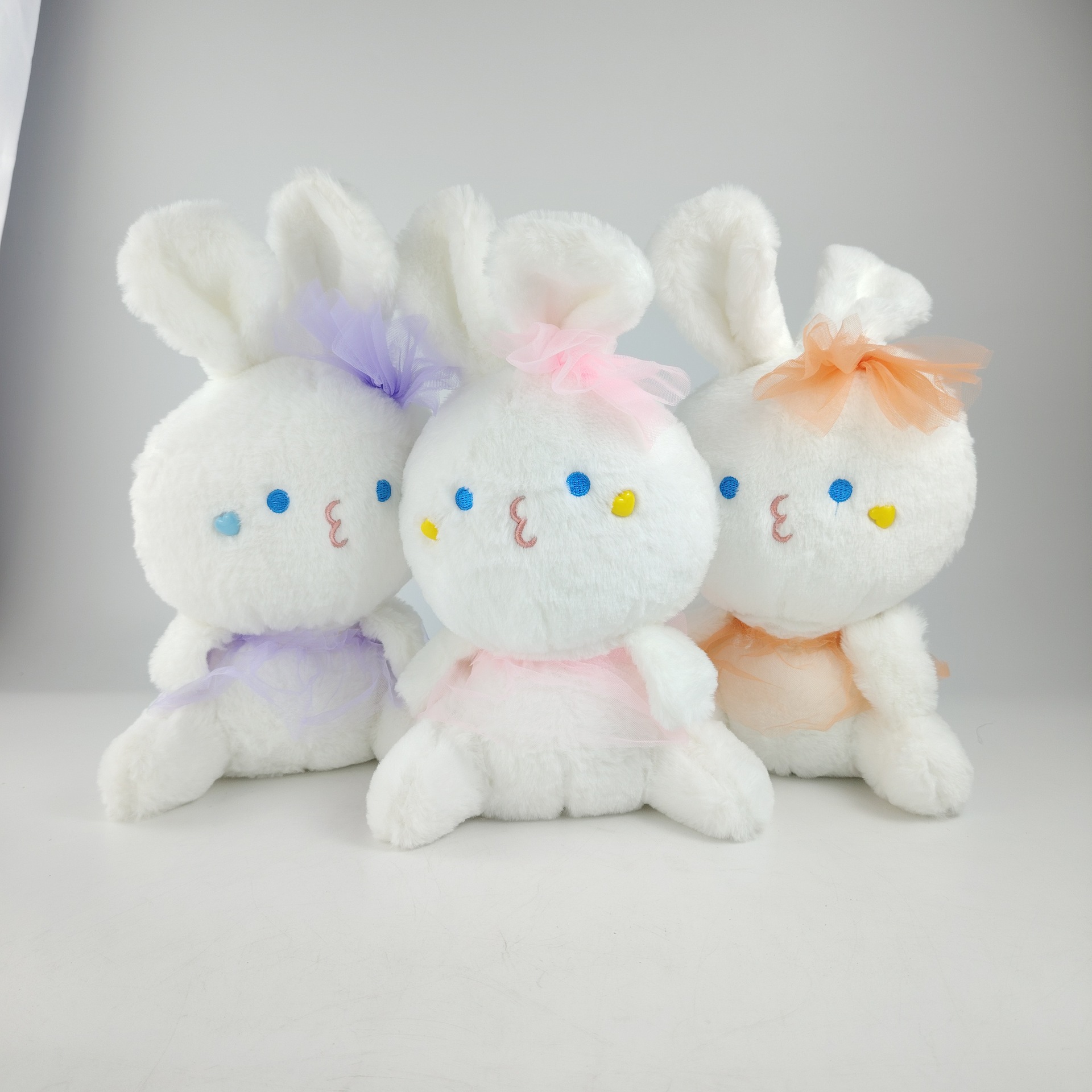 Lindo de ocho pulgadas de peluche de juguete muñeca boda lanzando muñeca regalo al por mayor logo