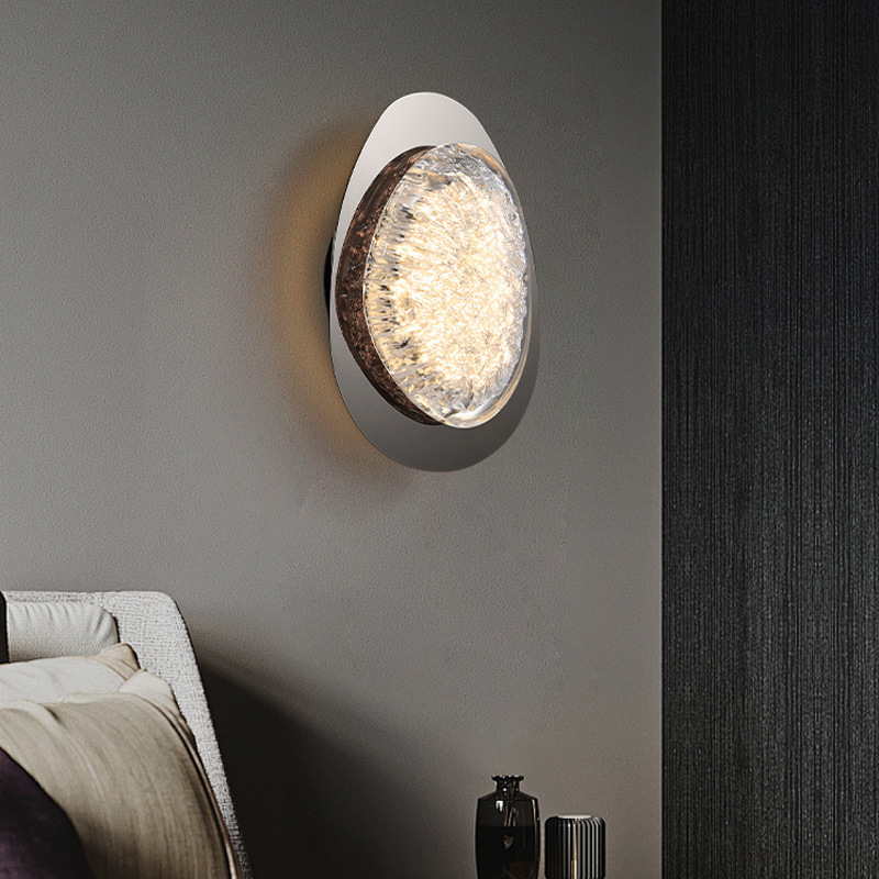 Luz en la cabecera de la cama atmósfera de moda 2025 grietas dormitorio cristal lujoso lámpara de pared de fondo ahora lámparas simples