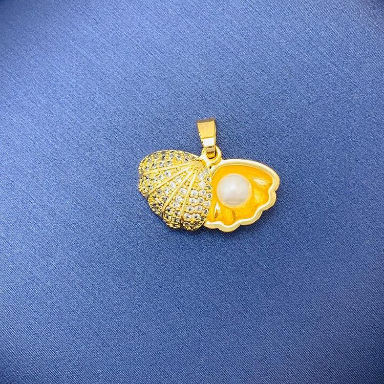 Tiktok Venta caliente colgante al por mayor auto-seleccionado 100 cobre colgante único con fuente de cadena de fábrica al por mayor sin cadena