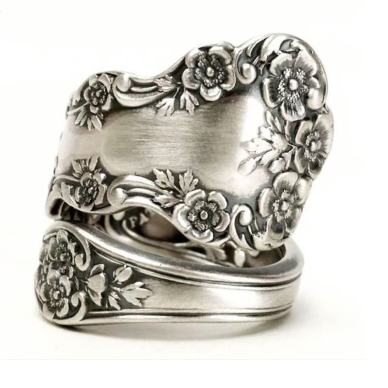 Wish Hot Selling New Fashion Dark Flower Ring Flowers for Women Engagement Ring Christmas Gift