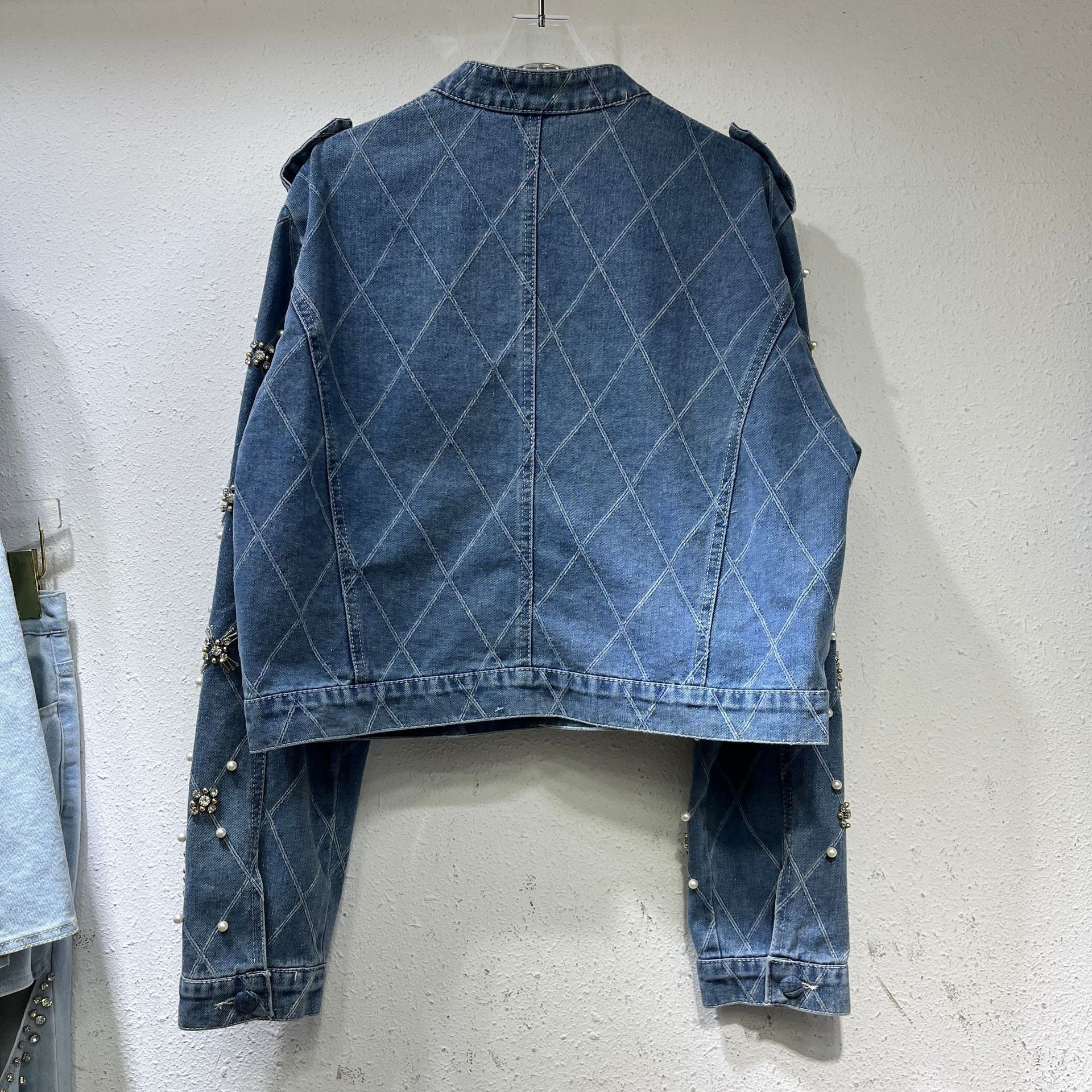 Women's Heavy Denim Jacket Loose Fit Versatile Winter Outerwear_voghion.com
