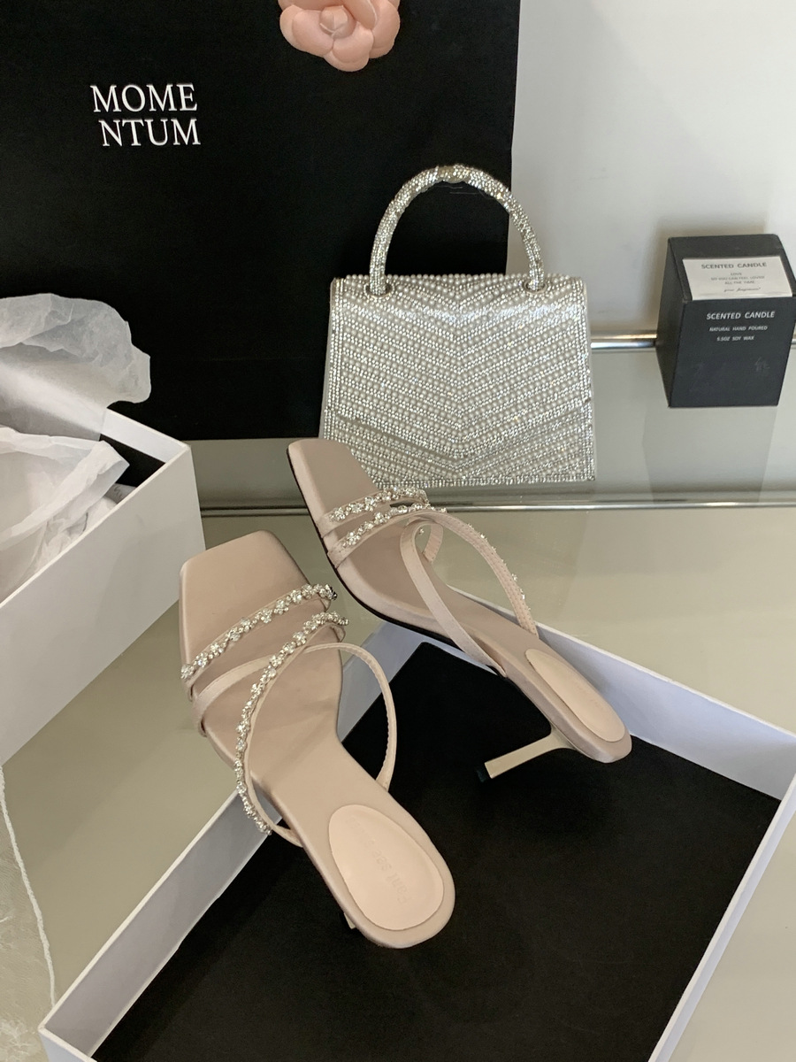 Elegant Rhinestone Satin Sandals With Square Diamond Chain Heel_voghion.com