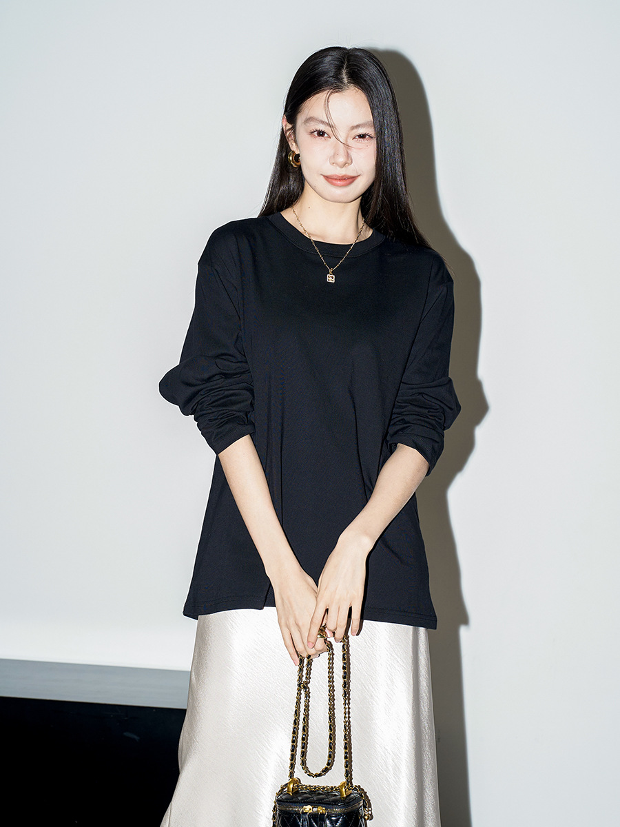 검은색