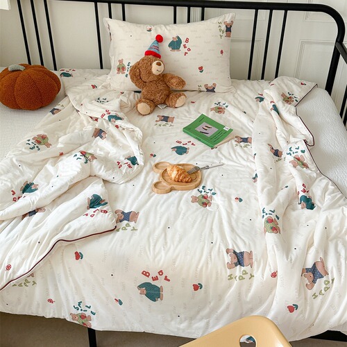 Soft der ~ Knitted Yunrou quilt, small fresh cartoon print, skin-friendly and soft, naked sleeping summer quilt, air-conditioned room thin quilt