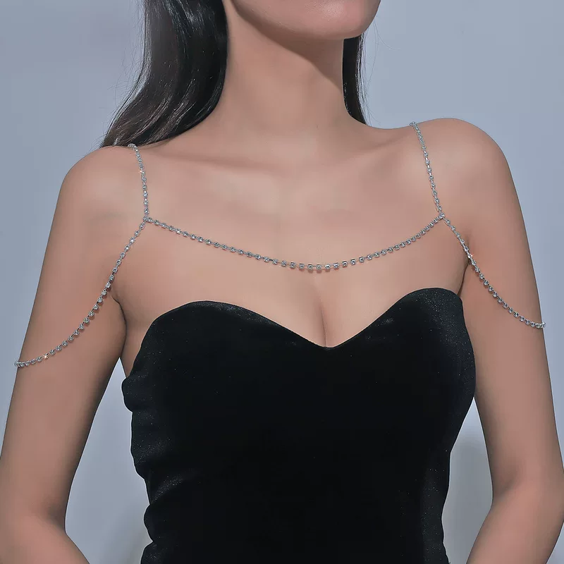 Fashionable universal accessory, chain, simple and elegant design, diamond encrusted