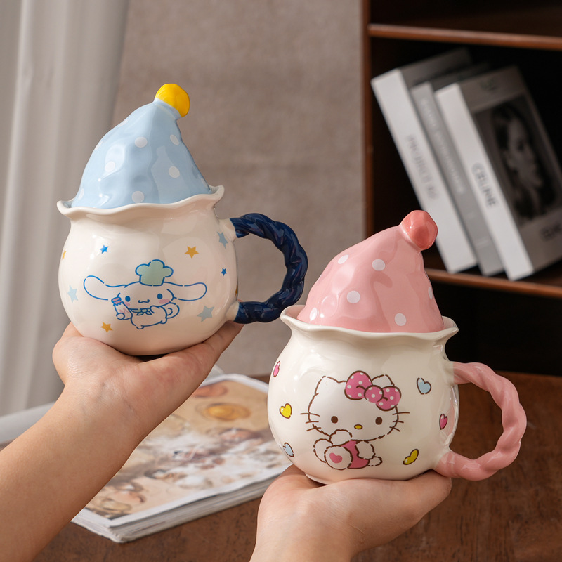 Auténtico Sanrio taza de marca lindo perro de orejas grandes gato Kulomi dibujos animados KT tapa de pastel taza de cerámica taza de café
