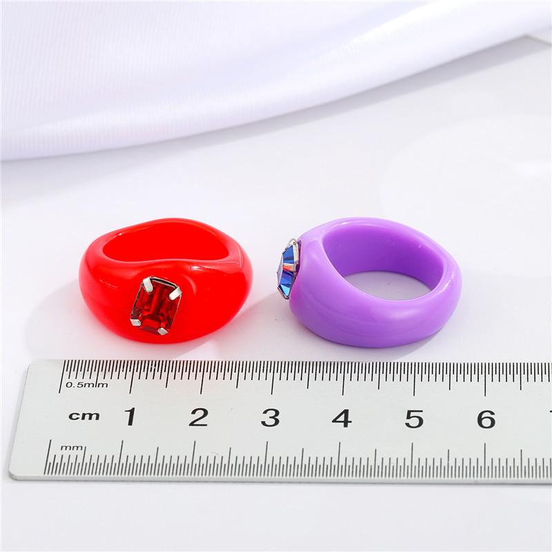 Nihaojewelry Retro Fashion Geometric Multicolor Ring Wholesale Jewelry display picture 2