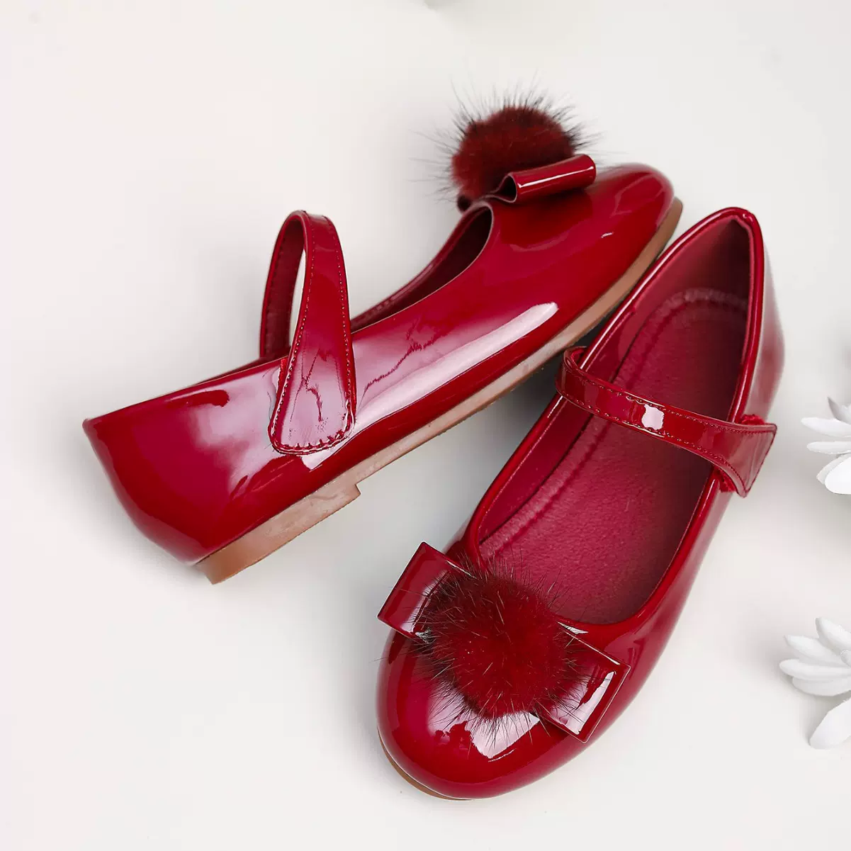 跨境外贸女童单鞋Girls' single shoes蝴蝶结漆皮演出平底小皮鞋