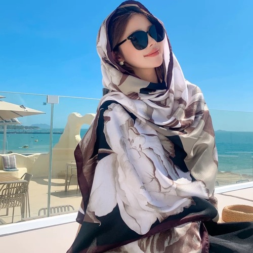 Beach shawl sunscreen scarf silk scarf summer travel photo ethnic style seaside vacation scarf versatile long women