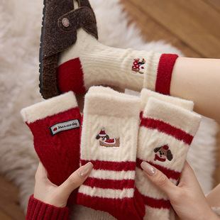 Demi-season warm velvet socks, birthday charm, red oolong tea Da Hong Pao, mid-length