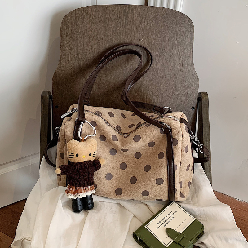 Relaxed vintage suede bag for women, 2026 new commuter shoulder bag, autumn and winter handbag, Boston bag