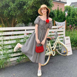 法式黑色泡泡袖格子连衣裙子女夏季2025年新款小个子气质显瘦长裙