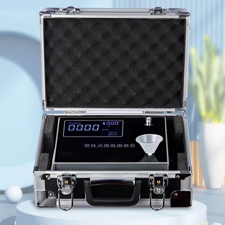 高精度酒精测试仪 数显式酒精检测仪 壁挂式无接触酒精测量仪