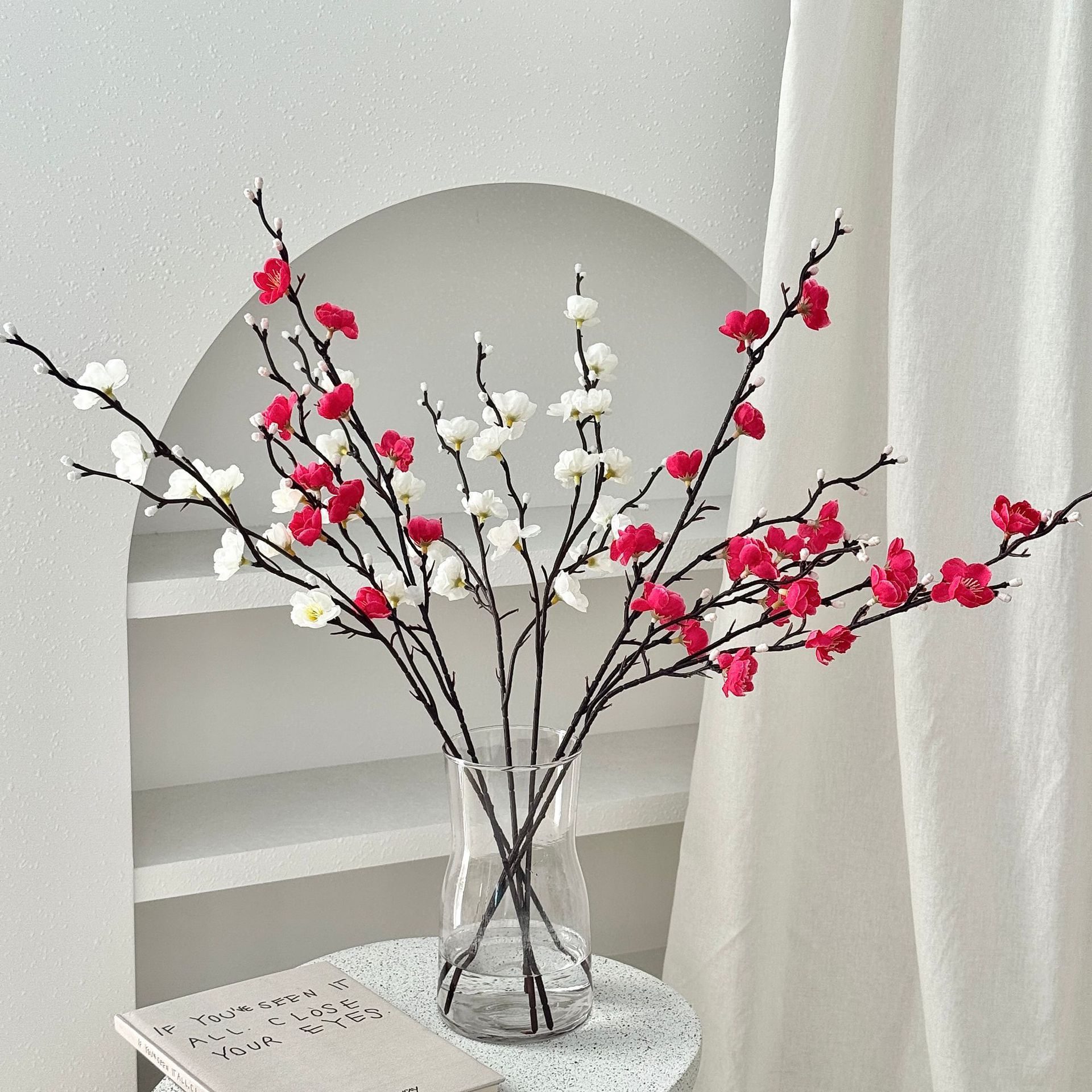 Simulación flor de ciruela estilo chino decoración de flores para el hogar arquitetura floral pastoral rama de ciruela props de disparo flor artificial explosión transfronteriza
