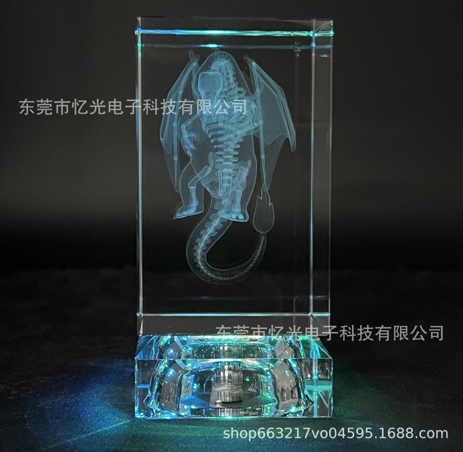 Ventas directas de fábrica transfronterizas Pokemon Pokemon Elfo Ball 3D Escultura interior Bola de cristal Animación Luz nocturna Personalización