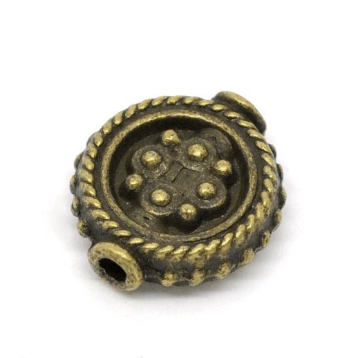 Прямые поставки фабрики DIY ювелирные бусы разбросанные бусы Древняя бронзовая резьба с кружевным узором плоские круглые бусы оптом