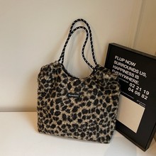 ���yë������Ů�ﶬ��2024�¿�r�ЌWԺ�L���ذ��������μ��