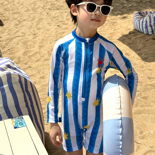 Summer Children's Long-Sleeve One-Piece Swimwear for Boys and Girls, Cute Crab Style Hot Spring Vacation Quick-Dry Swimsuit
