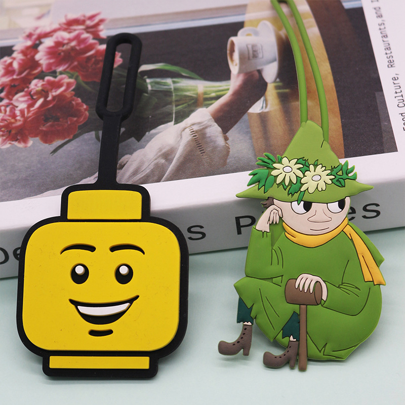 Personalizado creativo de grado alimenticio etiqueta de equipaje de silicona bolsos colgantes encantadores cubierta de tarjetas de embarque lista de maletas