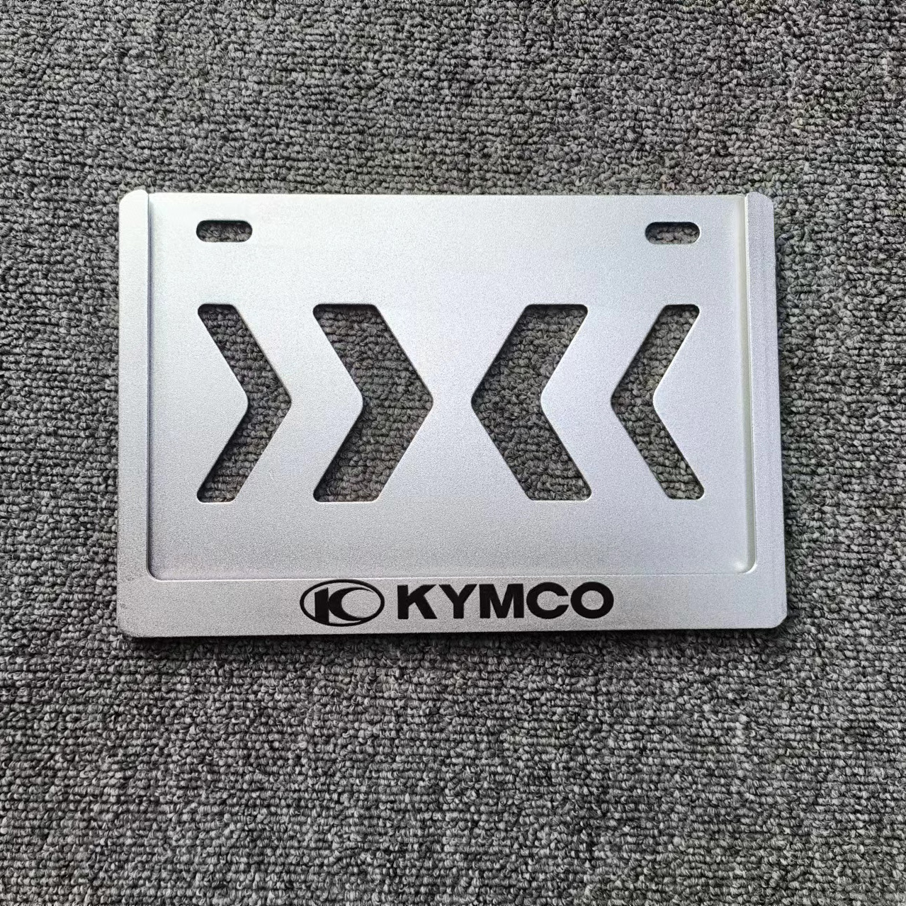 Nömrə qabı – Yamaha Plate Frame - mo-brand-magnesium-aluminum-alloy-anti-bend-matte-silver-kymco