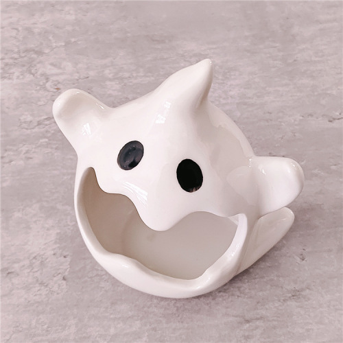 Whimsical Halloween cartoon bat ghost cute ghost candle holder decoration ornament American ceramic living room scented candle