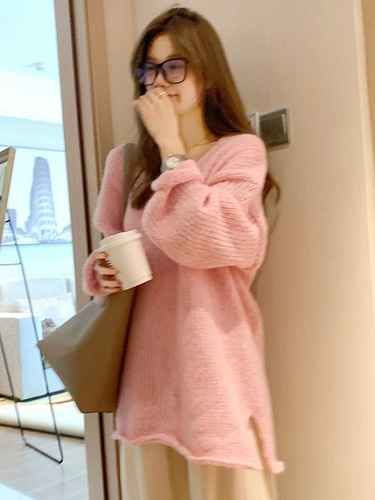 Japanese Autumn/Winter New Knit Hat Design Coarse Needle Innerwear Gentle Color Relaxed Retro Women's Sweater