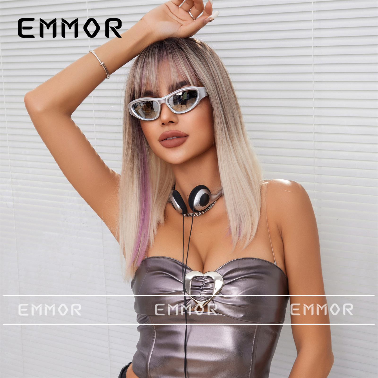 Estilo europeo y americano flequillo beige rosa largo cabello recto belleza reducción de la edad natural sin costuras estilo punk peluca cubierta de la cabeza completa para las mujeres