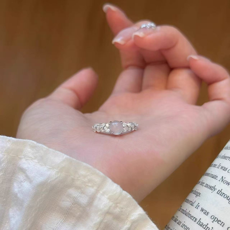 Sparkling Micro-Inlaid Zircon Ring for Women, Unique Index Finger Ring, New Chinese Style, Light Luxury, Niche Design, Versatile Trendy Ring Sparkling Micro-Inlaid Zircon Ring for Women, Unique Index Finger Ring, New Chinese Style, Light Luxury, Niche Design, Versatile Trendy Ring