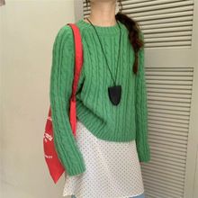 韩系冬季新品圆领复古针织衫女装麻花文艺款女式叠穿套头毛衣百搭