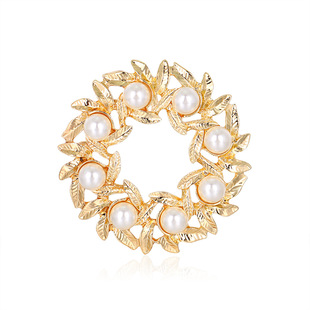 vente en gros feuilles de mode couronne en alliage de perles broche dore Nihaojewelrypicture16